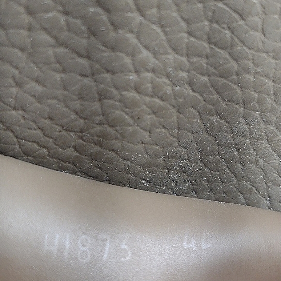 Valentino Garavani Camo Slides - Picture 8 of 16